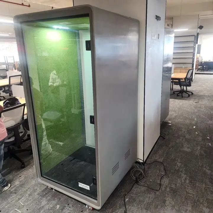 Ultra office pods 8